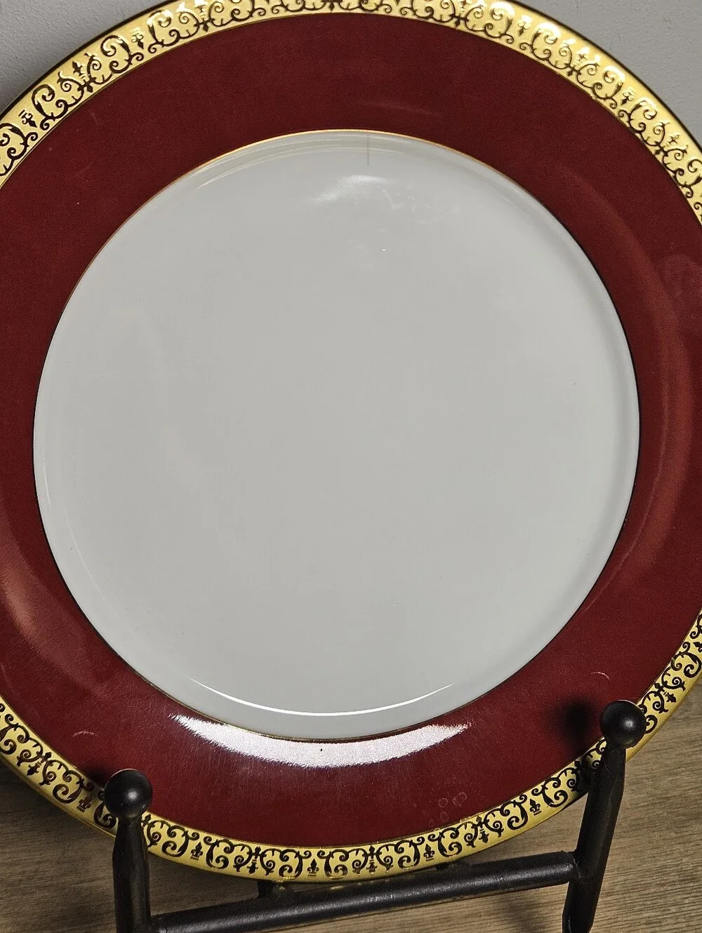 Royal Gallery Gold Buffet 1991 3 Pc Plate Set Red Gold Trim Sri Lanka